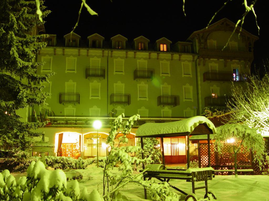 Grand Hotel Ala Di Stura Экстерьер фото