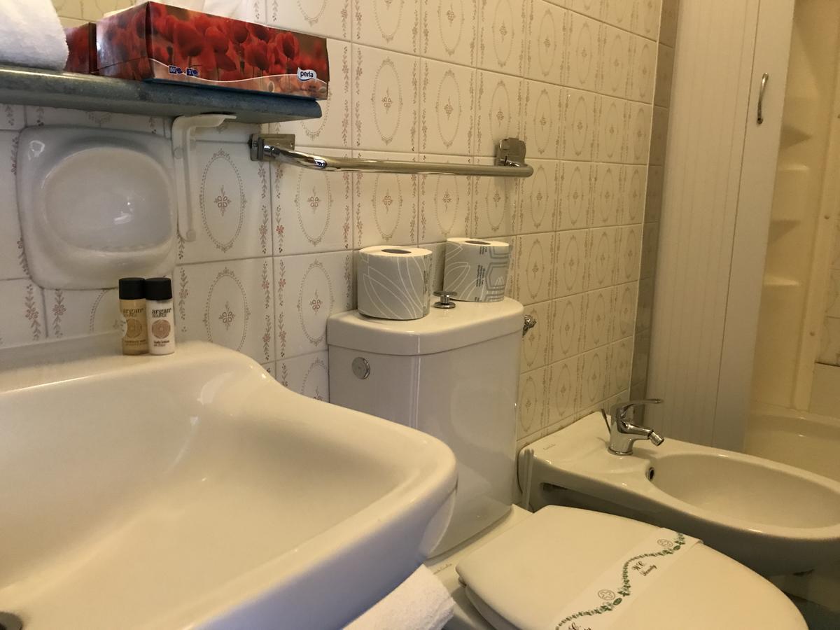 Grand Hotel Ala Di Stura Экстерьер фото